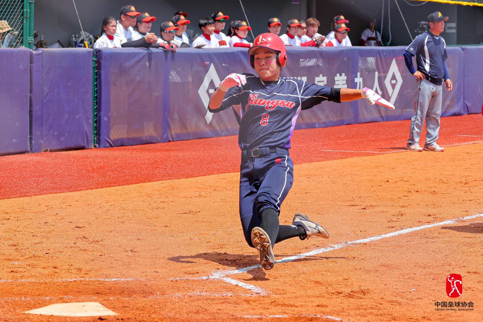 极速突破！球员超越自我再闯高峰，稳步上升