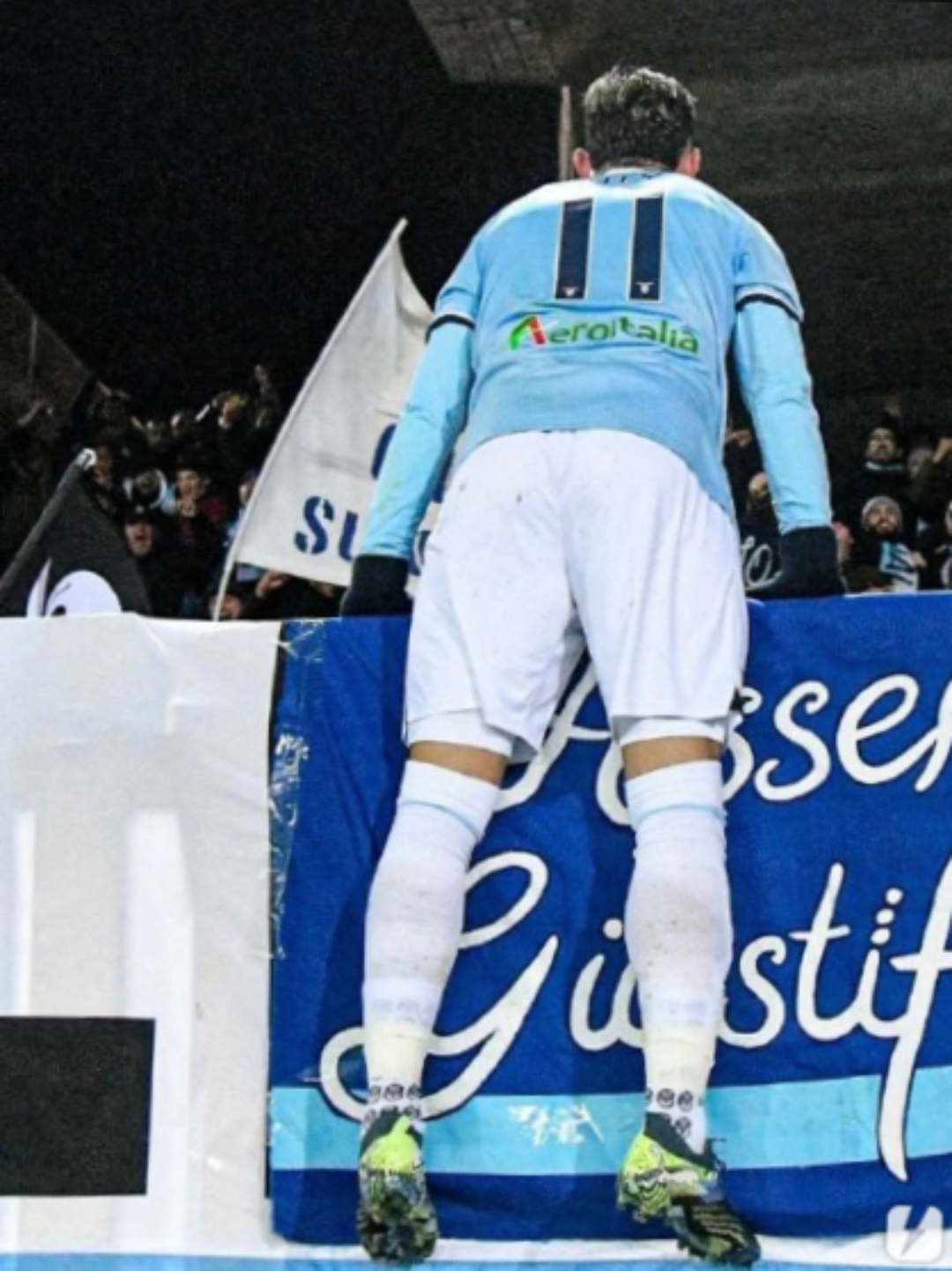 拉齐奥上赛季表现出色,新赛季再创辉煌,表现亮眼 拉齐奥上赛季表现出色,新赛季再创辉煌,表现亮眼