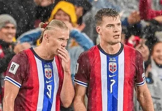 包含欧预赛紧张对决:胜者笑到最后,引发热议的词条 包含欧预赛紧张对决:胜者笑到最后,引发热议的词条