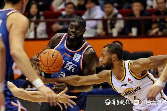 江苏男篮将迎战香港队，全力冲刺，引发热议