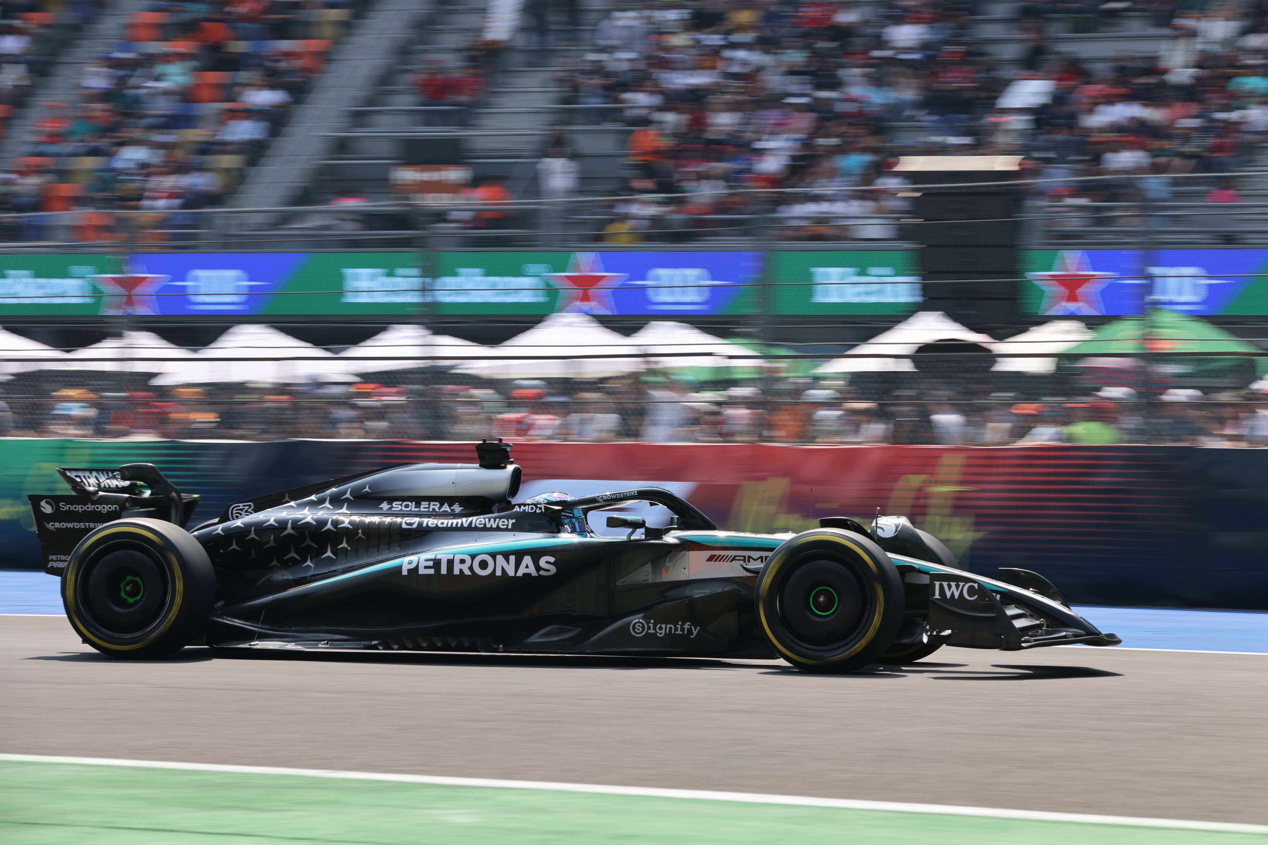 开云下载-威廉姆斯绝杀红牛车队，勒克莱尔惊艳四座