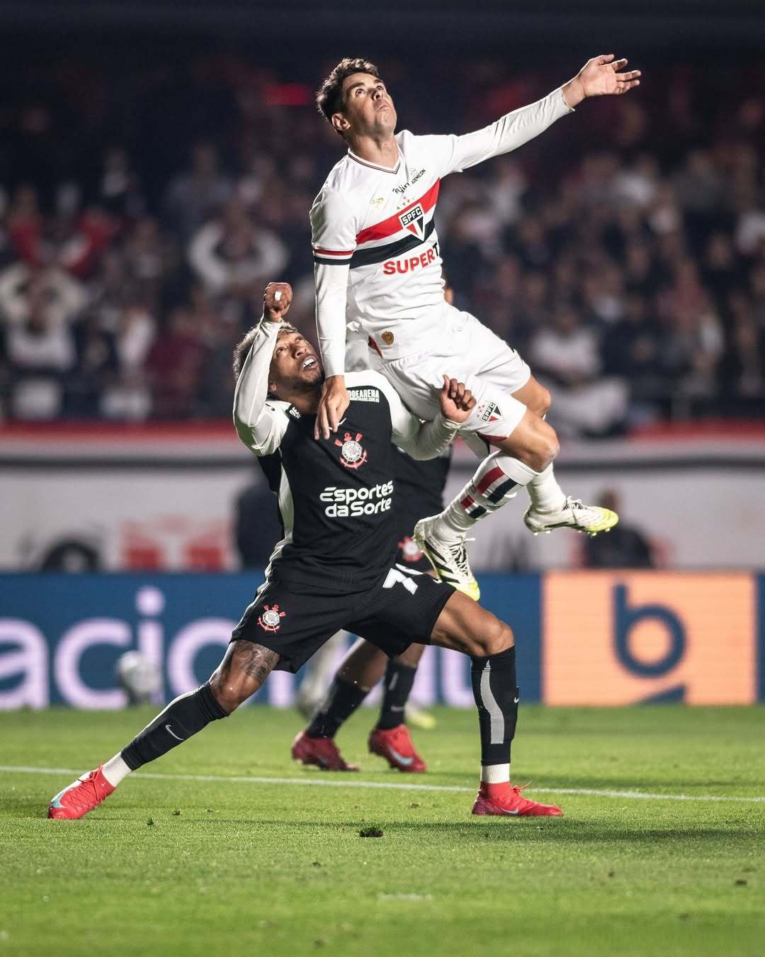 摩洛哥翻盘尤文，C罗统治全场