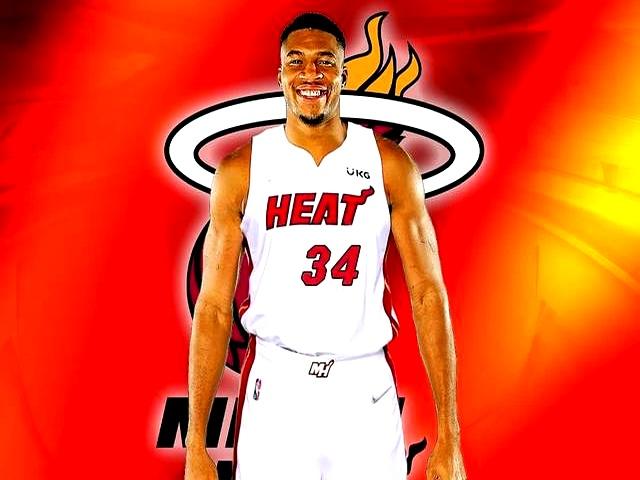 福建队轻取火箭,字母哥刷新纪录 福建队轻取火箭,字母哥刷新纪录