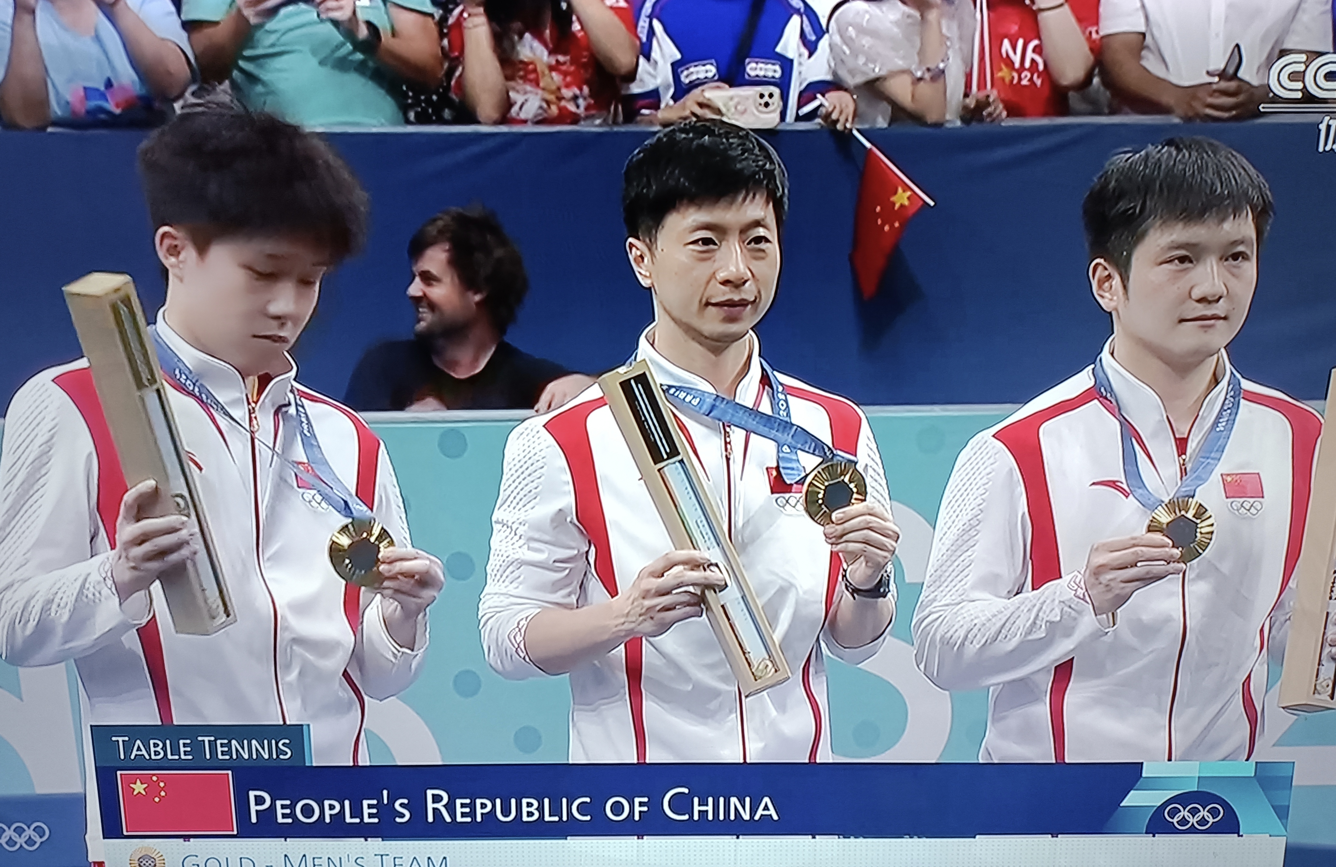 波兰队险胜中国队，许昕点燃赛场